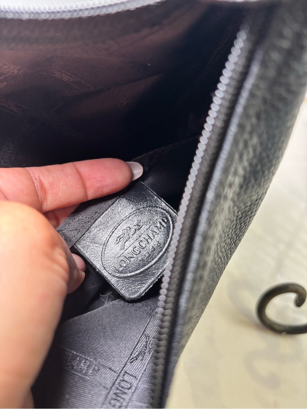 β¨ Longchamp Vintage Black Pebbled Leather Hobo Shoulder Bag France Classic Y2K β¨ - Picture 8 of 11
